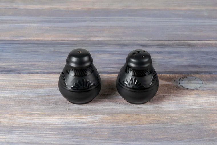 Salero & Pimentero Mila Black